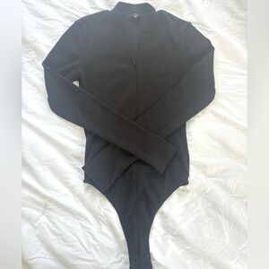 Fashion Nova Black Long Sleeve Bodysuit With Zipper